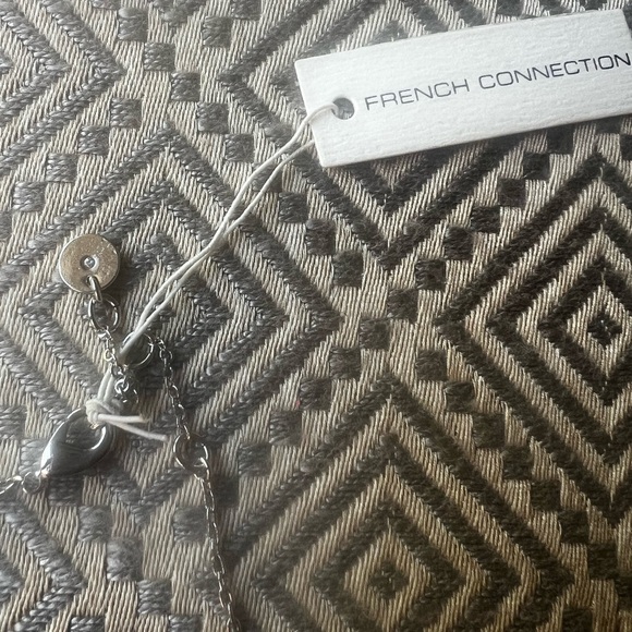 French Connection Silver Crystal Necklace NWT - Picture 3 of 7